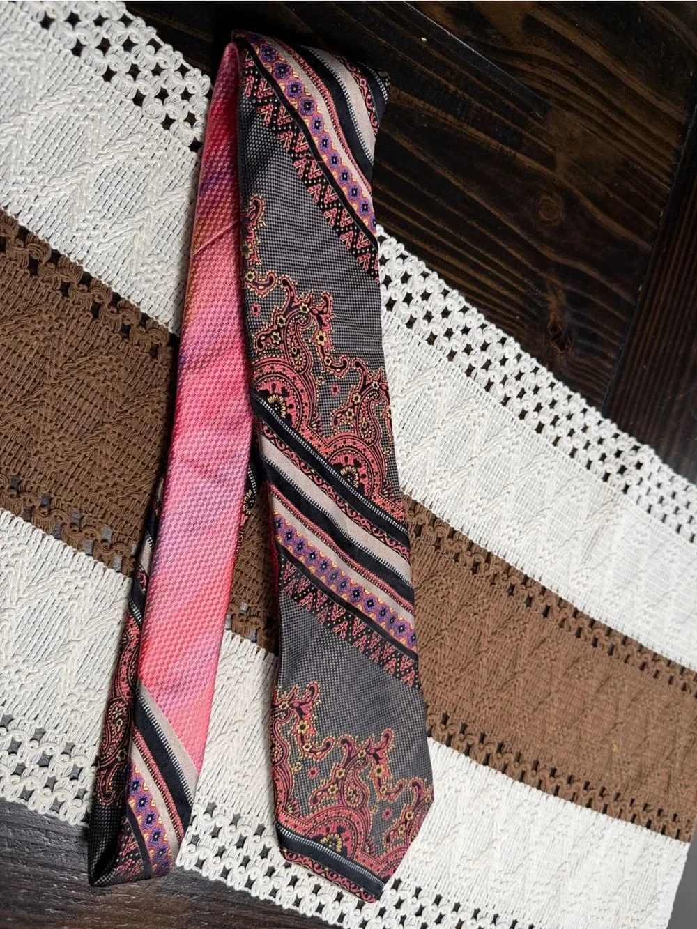 Robert Graham Men’s Grey & Peach Paisley Silk Neck Tie